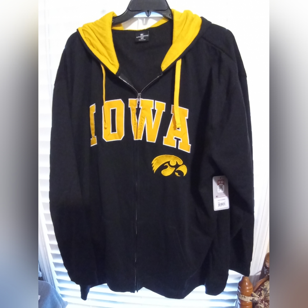 NWT Iowa Hawkeyes zip front hoodie 5X